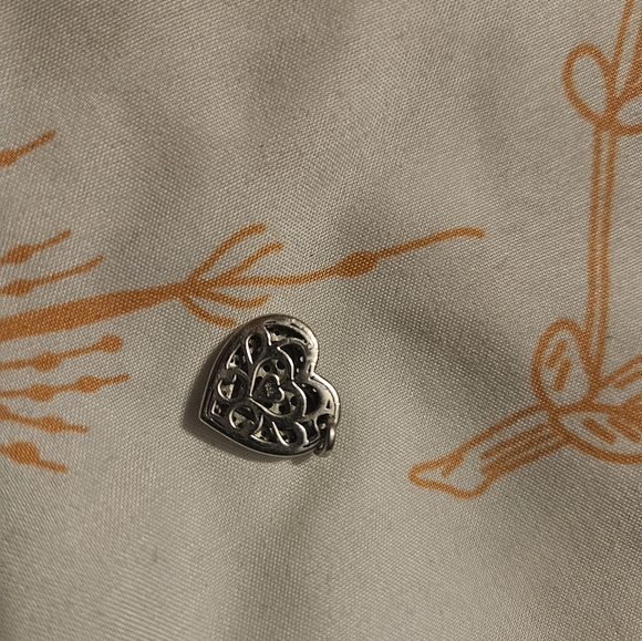 Charm - Picture 2 of 2